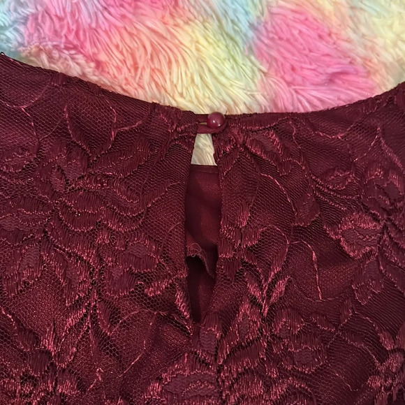 David Rose Vintage Burgundy 2 Piece Lace Suit with Skirt and Top Sz 16w - Picture 11 of 14